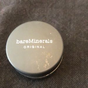 bareMinerals travel-size original foundation